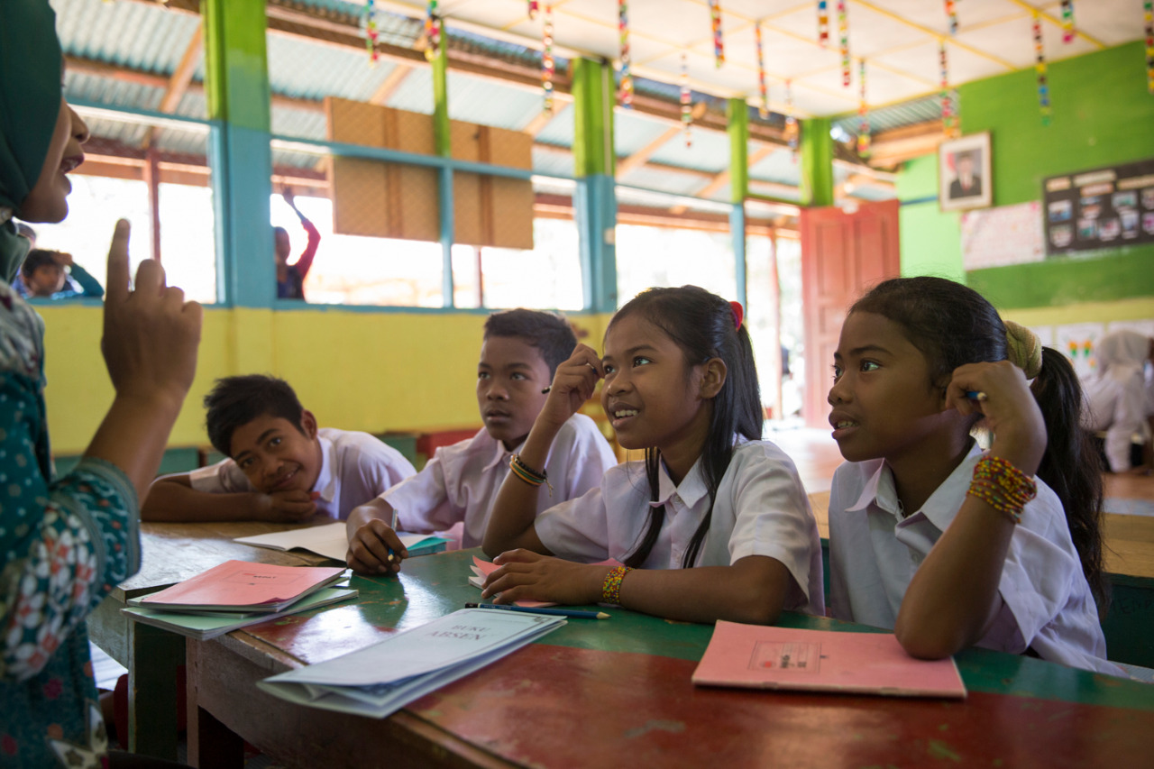 CATAT! Kegiatan Belajar Mulai 13 Juli 2020, Tak Semua Sekolah Masuk, Cek Jadwal TK/PAUD,SD,SMP, SMA
