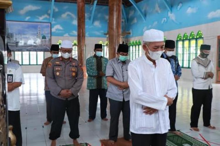 Pemkab Tanjab Barat Siapkan Video Simulasi Salat Ied di Masjid dan Tidak Dibolehkah di Lapangan