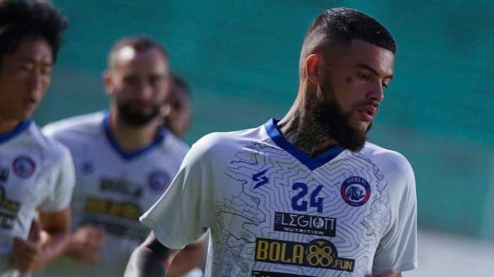 Rafli Cetak Gol di Menit Awal, Arema FC Unggul Atas Persiraja, Laskar Rencong Tertekan