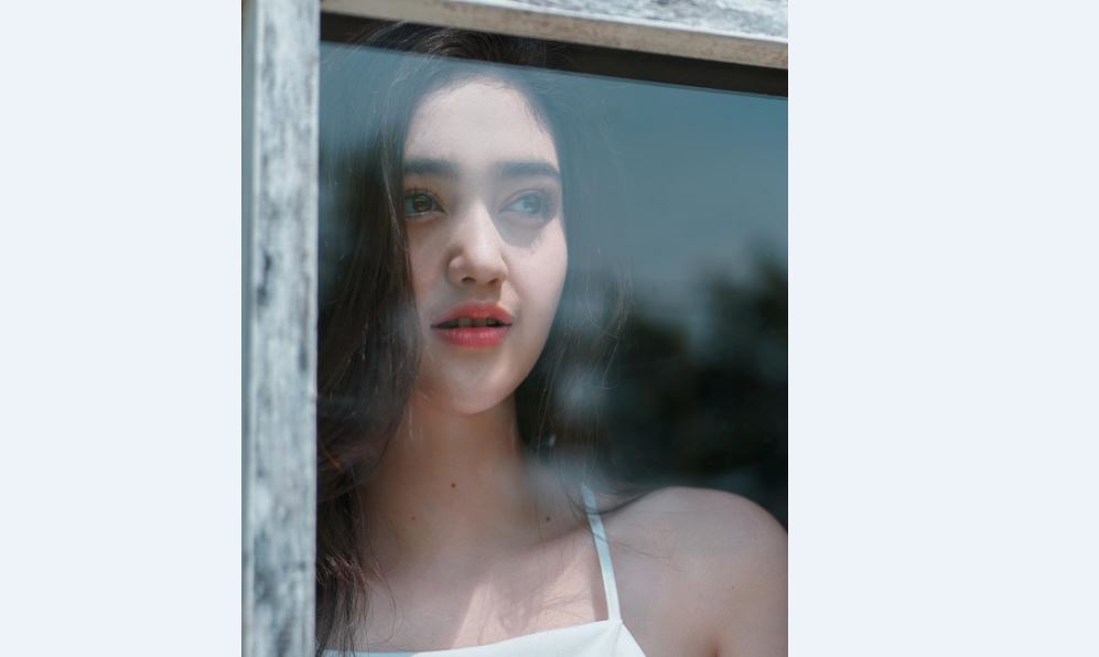 Bentuk Senyum Ranty Maria di Instagram, di Saat Undangan Nikah Ammar Zoni - Irish Bella Beredar