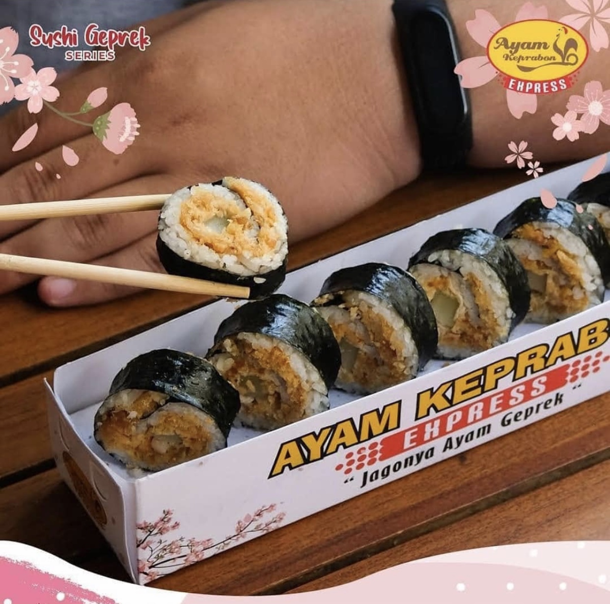 Inovasi Sushi Isi Ayam Geprek, Pas Dipadu dengan Sambal Bohay yang Pedas dan Gurih