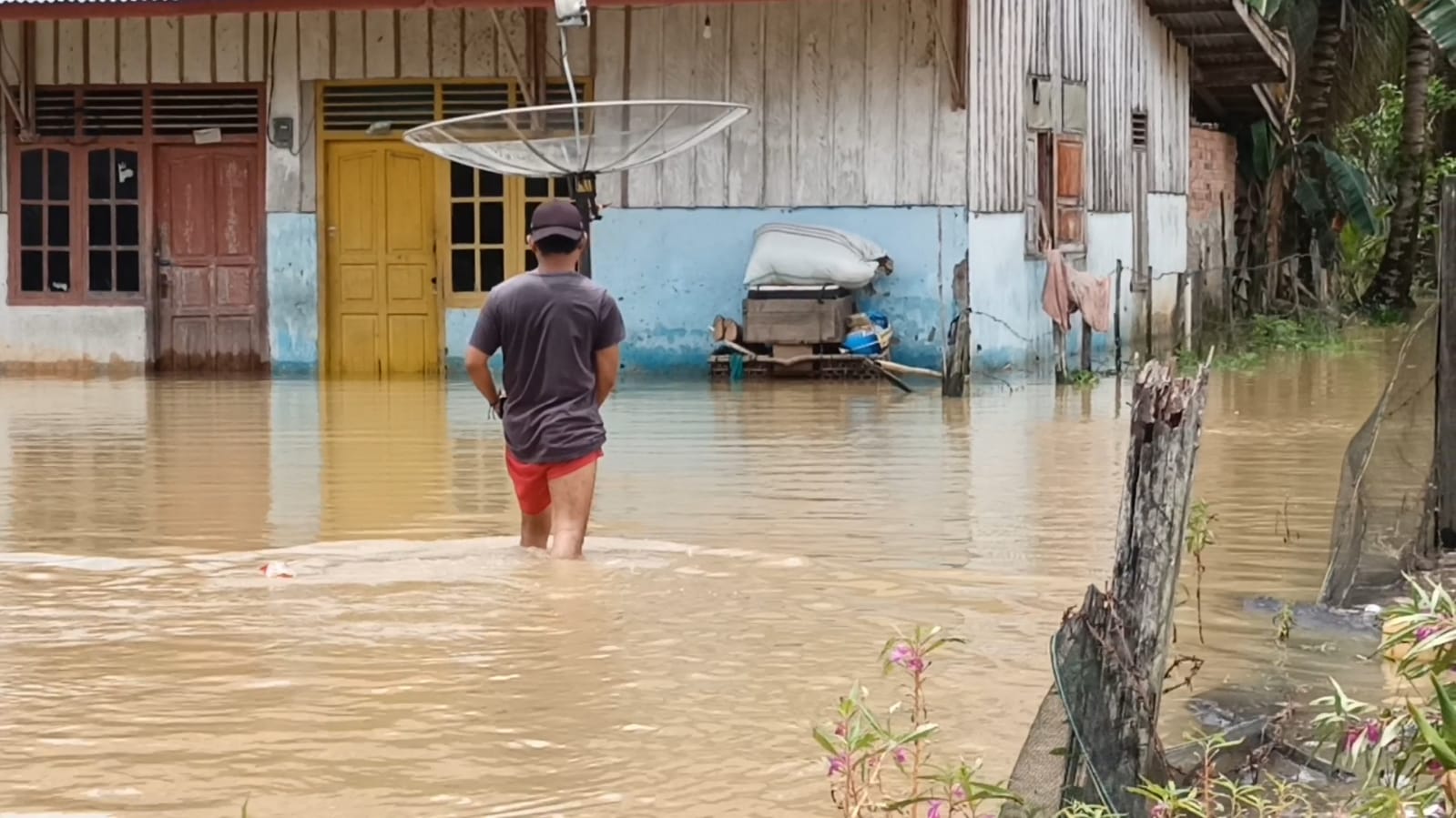 Hujan Semalaman, Lima Kelurahan di Kecamatan Sarolangun Jambi Terendam Banjir