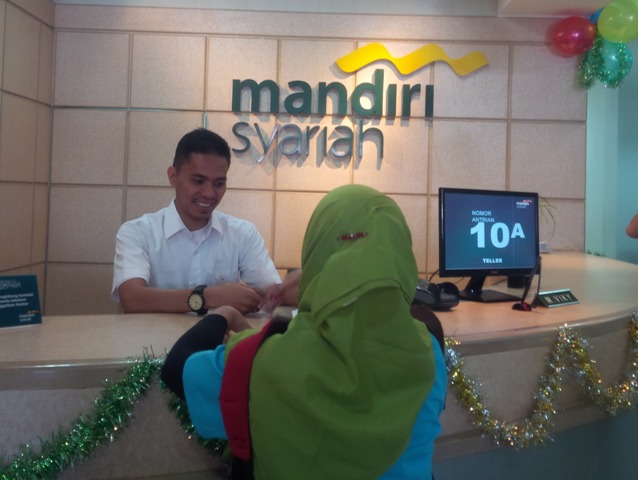 bank-syariah-mandiri-bsm_20161129_150402.jpg