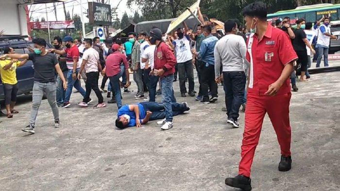 Kronologi Ricuh Massa Pendukung KLB Demokrat dengan Massa dari DPD Demokrat Sumut