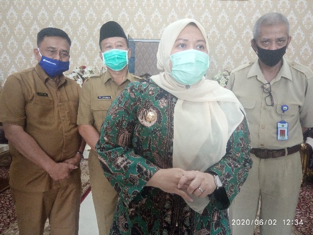 Bupati Muarojambi Minta Semua OPD Ikut Awasi dan Sosialisasi Penggunaan Masker Pada New Normal