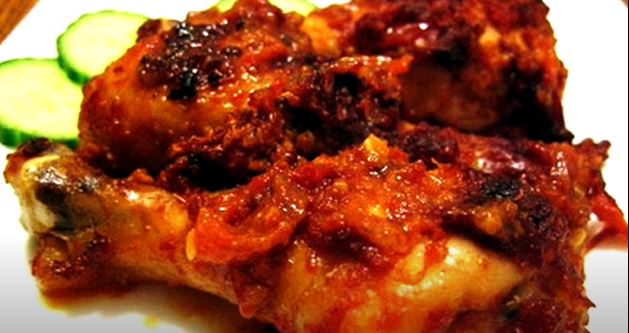 Resep Ayam Bakar Bumbu Rujak, Gunakan Ayam Kampung Agar Lebih Gurih