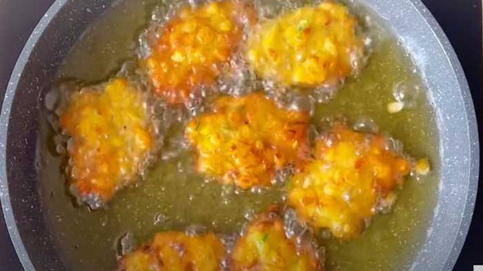 Resep Dadar Jagung Krispi yang Bikin Ketagihan