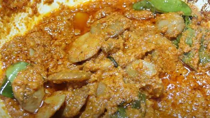 Resep Rendang Jengkol, Rebus Jengkol dengan Segenggam Beras