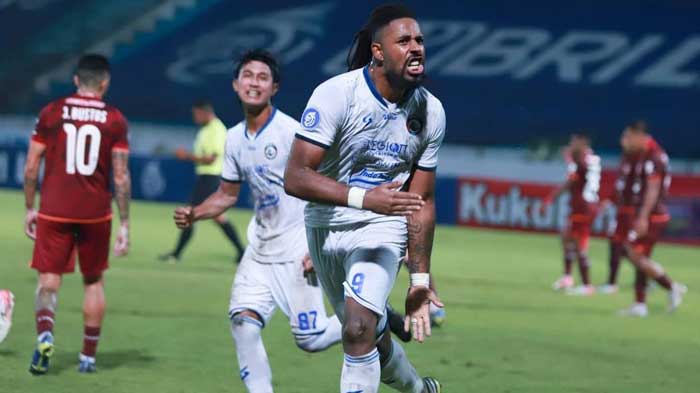 LIVE STREAMING Laga Arema FC vs Persipura Malam Ini, Tim Mutiara Hitam Ingin Perpanjang Tren Positif