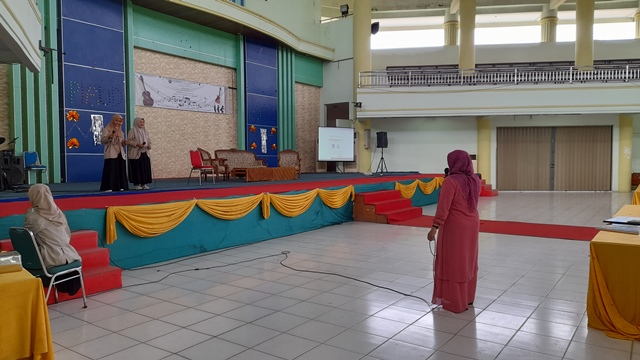 Calon Ketua dan Wakil Ketua Sanggar PIAUD UIN Jambi Tunjukkan Bakat Seni