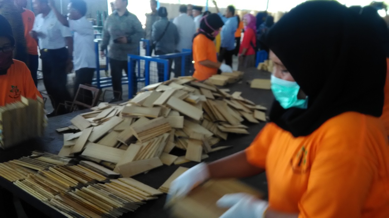 Arsad Bingung Ajak Omong, 2 TKA Diduga Ilegal Ditemukan di Sarolangun, 'Payah Nanyo'