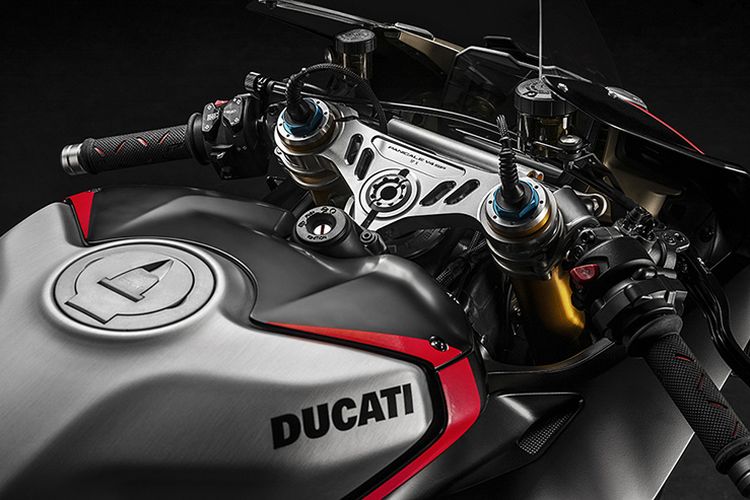 ducati-panigale-v4-sp.jpg