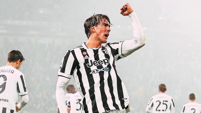 dusan-vlahovic-melakukan-selebrasi-saat-debut-di-juventus.jpg