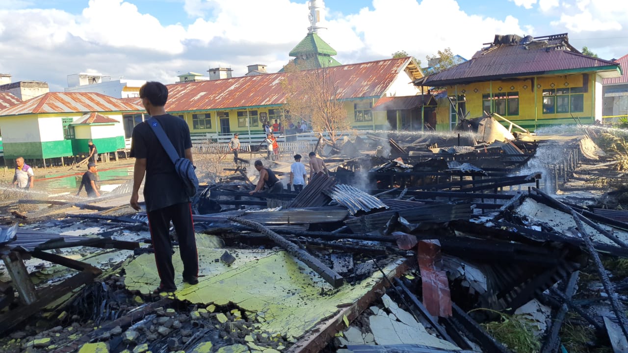 Empat Ruang Kelas di SD 16 Nipah Panjang Terbakar, Disdik Tanjabtim Langsung Lakukan Inventarisasi
