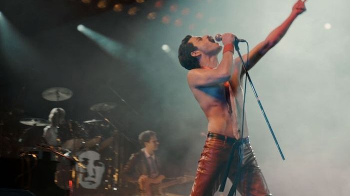 Rahasia Freddie Mercury Terungkap di Film Bohemian Rhapsody, Tak Pede Dengan Gigi Hingga Selingkuhan