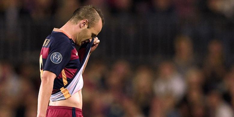 gelandang-barcelona-andres-iniesta_20150930_105820.jpg