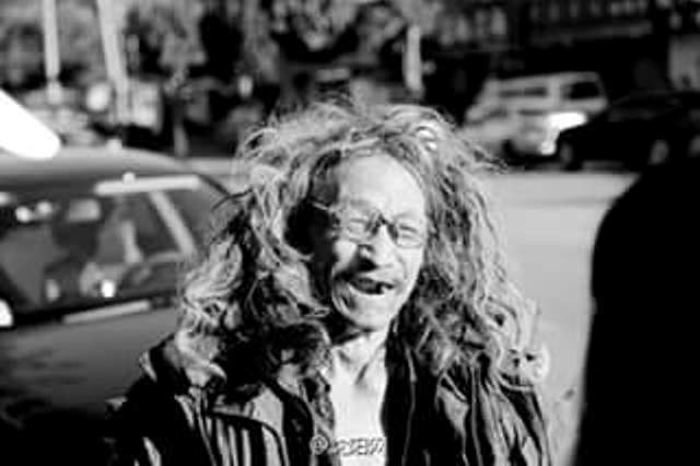 Ini Dia Gelandangan dengan Jiwa Sosial Tinggi