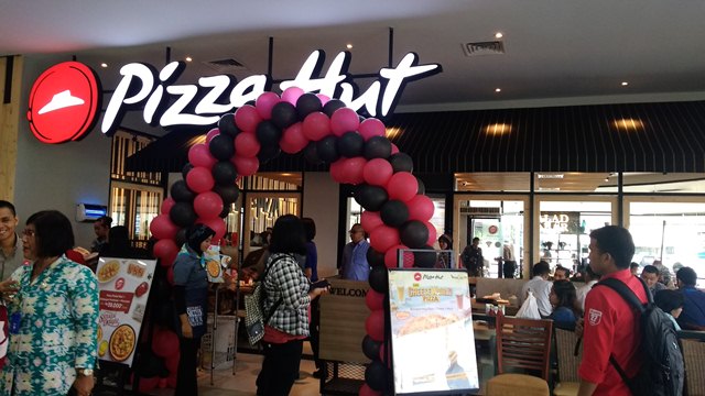 Menguak Sejarah Pizza Hut, Siapa Sangka Perusahaan Waralaba Besar Itu Modalnya dari Pinjam Uang Ibu