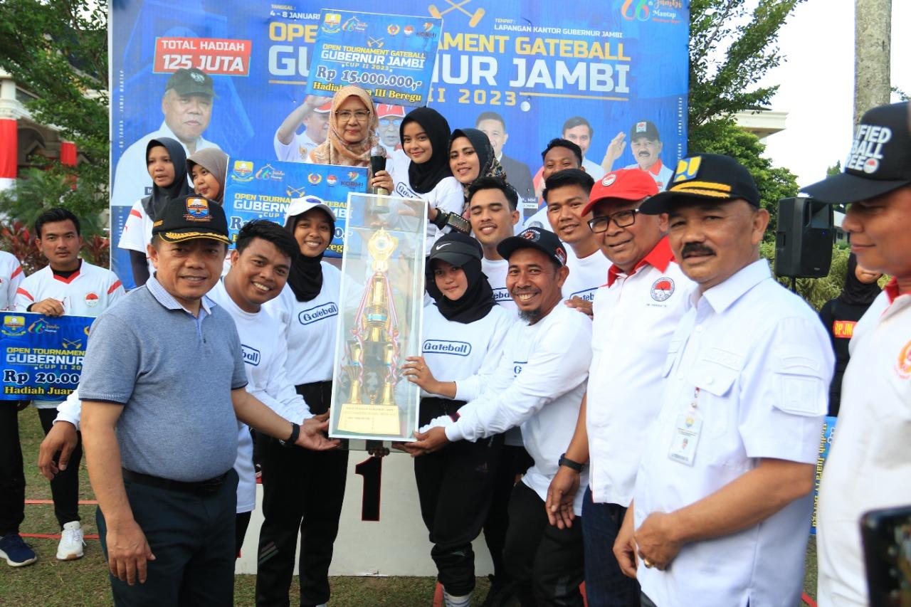 Pengprov Pergatsi Jambi Gelar Open Tournament Gateball Gubernur Jambi Cup II Tahun 2023 - hadiah-tournament.jpg