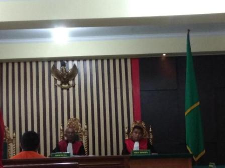 Suami yang Pukul Isterinya dengan Palu, Divonis 2 Tahun Penjara