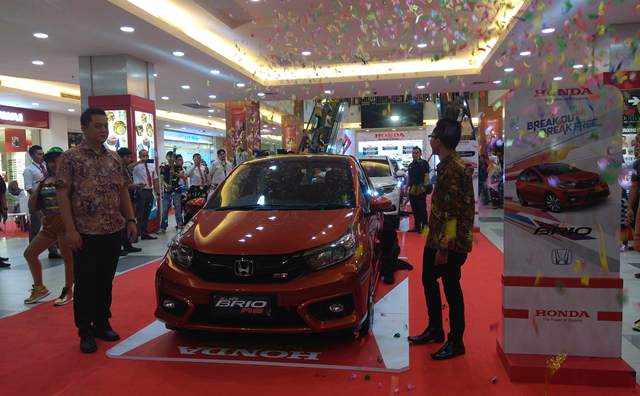 honda-wiltop-jambi-honda-brio_20180916_205035.jpg