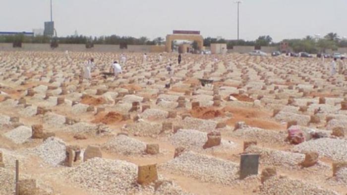 Penghuni Kubur Ini Sudah Tahu Siapa yang Akan Menemaninya, Suaranya Membuat Seorang Muslim Bergetar