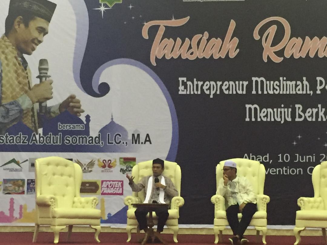 IPEMI Jambi Adakan Tausiah Ramadan Bersama Ustadz Abdul Somad di RCC