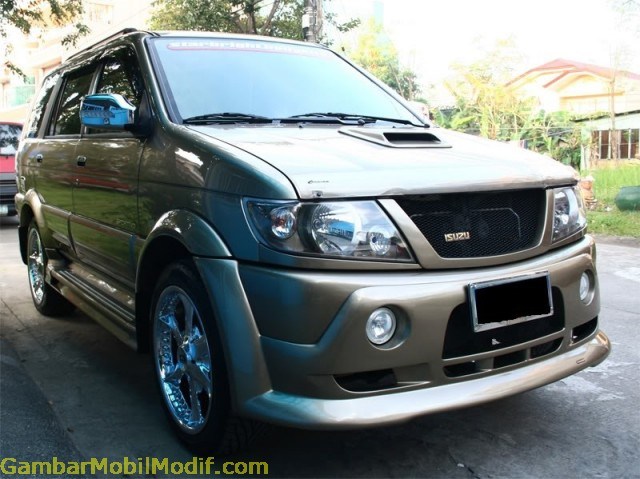 Bikin Mata 'Khilaf', Inilah Deretan Mobil Isuzu Panther Modifikasi yang Bisa Jadi Inspirasi Modifmu