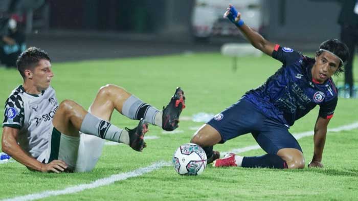 HASIL Liga 1: Arema vs TR-Kabo Imbang 0-0, Singo Edan Gagal Pepet Bhayangkara FC