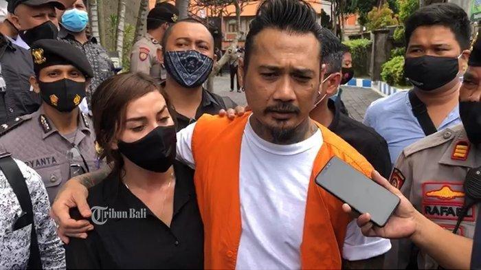 Fakta Seputar Sidang Jerinx, Alasan IDI Bali Melaporkan Hingga Nora yang Setia Mendampingi