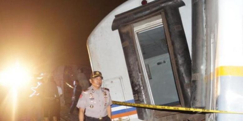 Belum Sempurna Pindah Jalur, Sudah Keburu Datang Kereta Lain