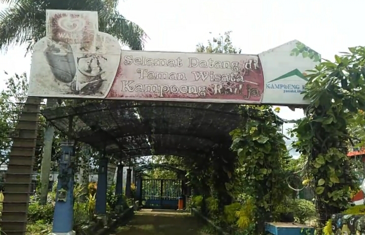 Tahun Baru 2021, Saat Datangi Taman Wisata Kampoeng Radja Kota Jambi Ini yang Terlihat