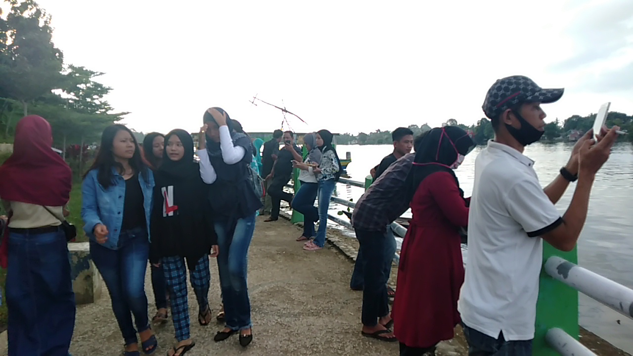 Ada yang Mulai Jenuh di Rumah, Kawasan Wisata Air Danau Sipin Padat Pengunjung