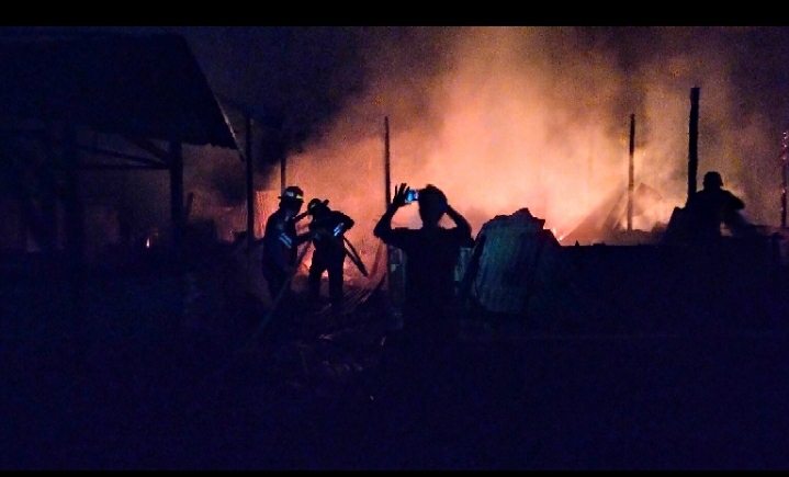 Kebakaran di Sarolangun Diduga karena Arus Pendek Listrik