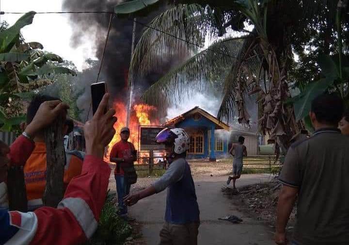 Kantor PMII Ikut Terbakar, Terimbas Kebakaran Ruko