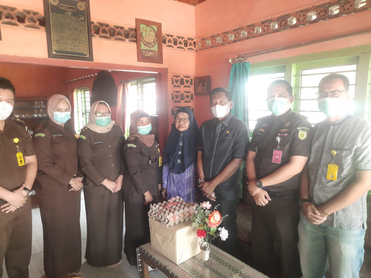 Kejati Jambi Melalui Kejari Sarolangun Sambangi Keluarga Besar Purna Adhyaksa (KBPA)