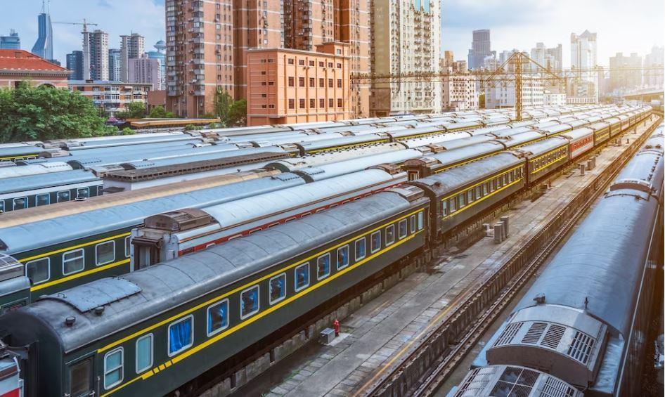 Deretan Kereta Api yang Miliki Jarak Tempuh yang Jauh, ada yang Mencapai 919 Kilometer