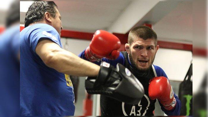 Jadwal Live Streaming Khabib Nurmagomedov vs Floyd Mayweather Jr Bakal Banjir Penonton, Segera