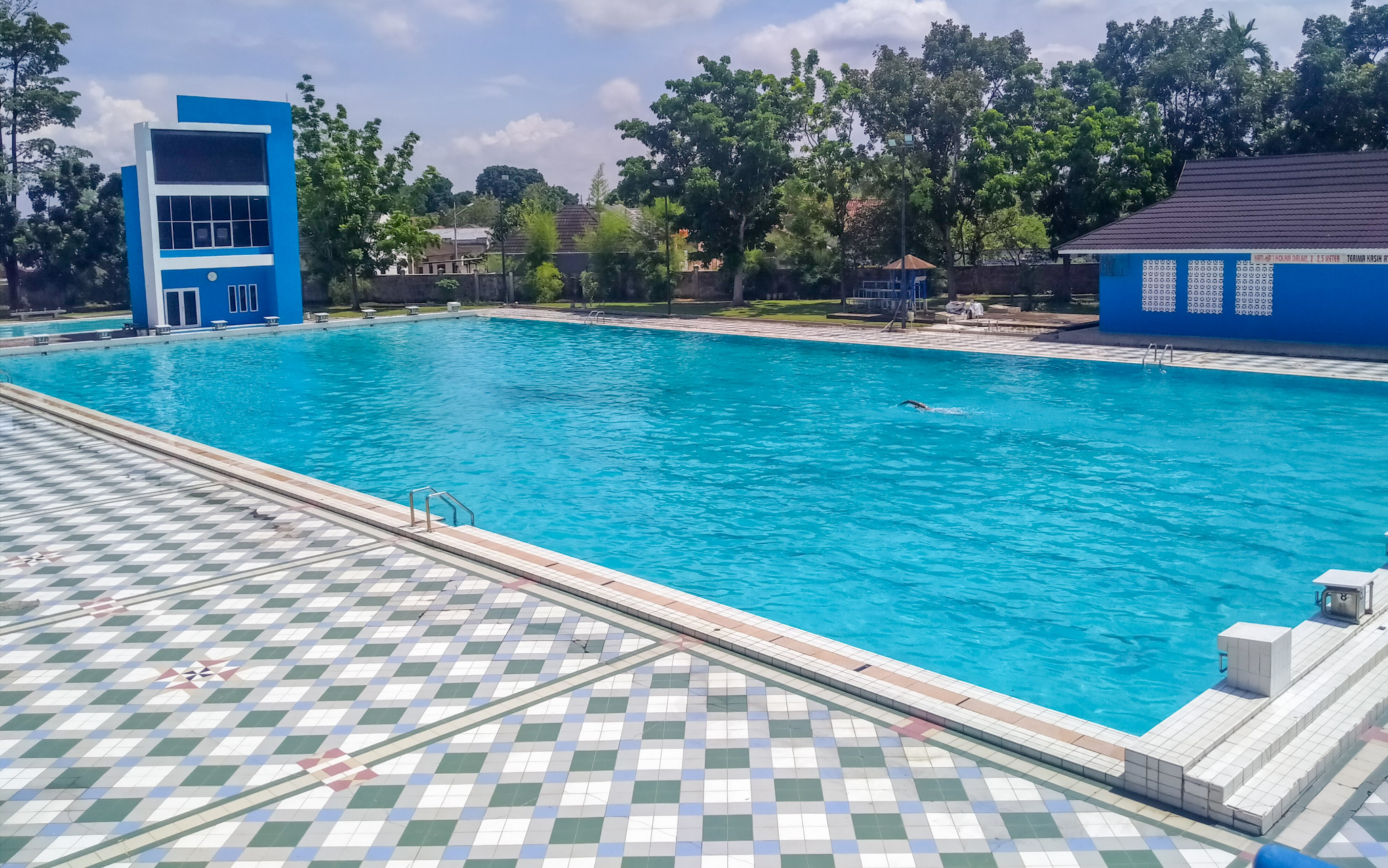 Sempat Tutup 3 Minggu Karena Pandemi Covid-19, Kini Kolam Renang Tepian Rajo Sudah Dibuka Lagi