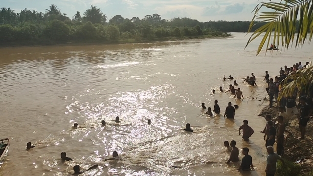 Sudah Dua Anak dan Dua Orang Dewasa Tenggelam Ditelan Aliran Sungai di Sarolangun