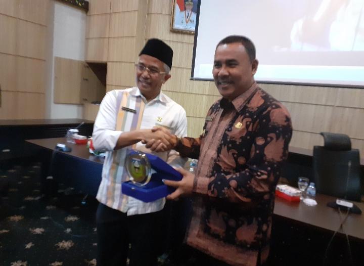 Kunjungi Pemkot Padang, Studi Komparatif Humas dan Protokoler Setda Sarolangun bersama Wartawan