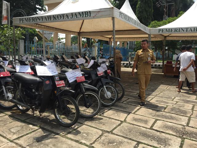 Pemkab Tanjab Barat Lelang Aset Kendaraan Via Online, Ini Rincian Nilainya