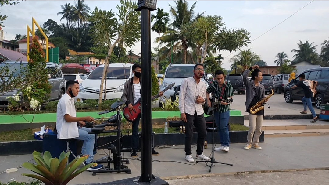 Wisata Danau Sipin Suguhkan Live Music Musisi Jalanan untuk Hibur Pengunjung di Masa Pandemi