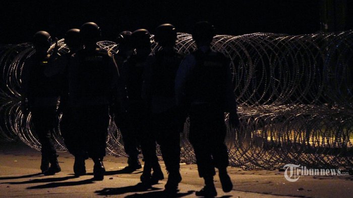 Napi Teroris Sandera 6 Brimob, Drama Berlangsung 40 Jam, Wakapolri Sebut Asal Ledakan Bom