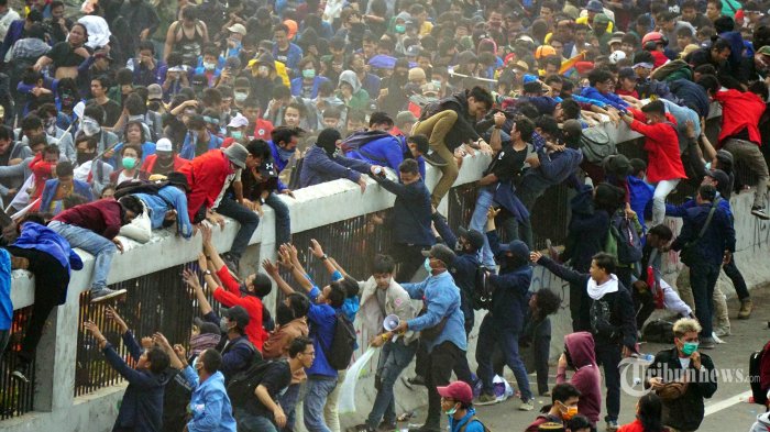 HOAKS atau Fakta, 2.000 Mahasiswa Bakal Kembali Demo DPR RI, BEM SI Beri Kepastian