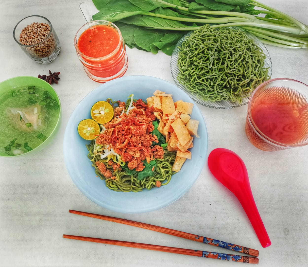 Lezatnya Bakmi Ayam Khas Bangka di Jambi, Lihat Daftar Menu & Harga, Halal karena Penjualnya Mualaf