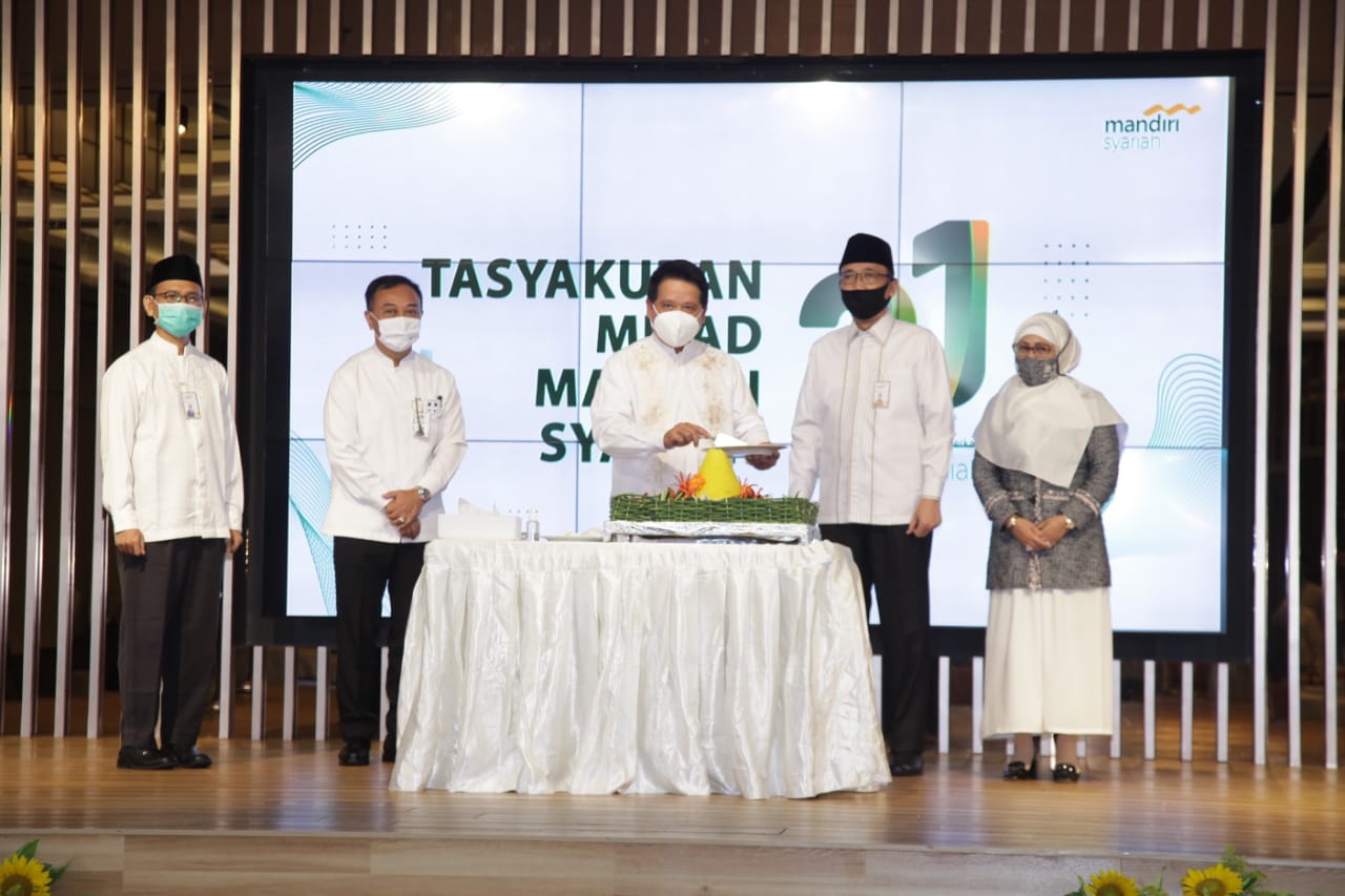 Milad ke-21 Tahun, Bank Syariah Mandiri Gelar Program Peduli dan Berbagi