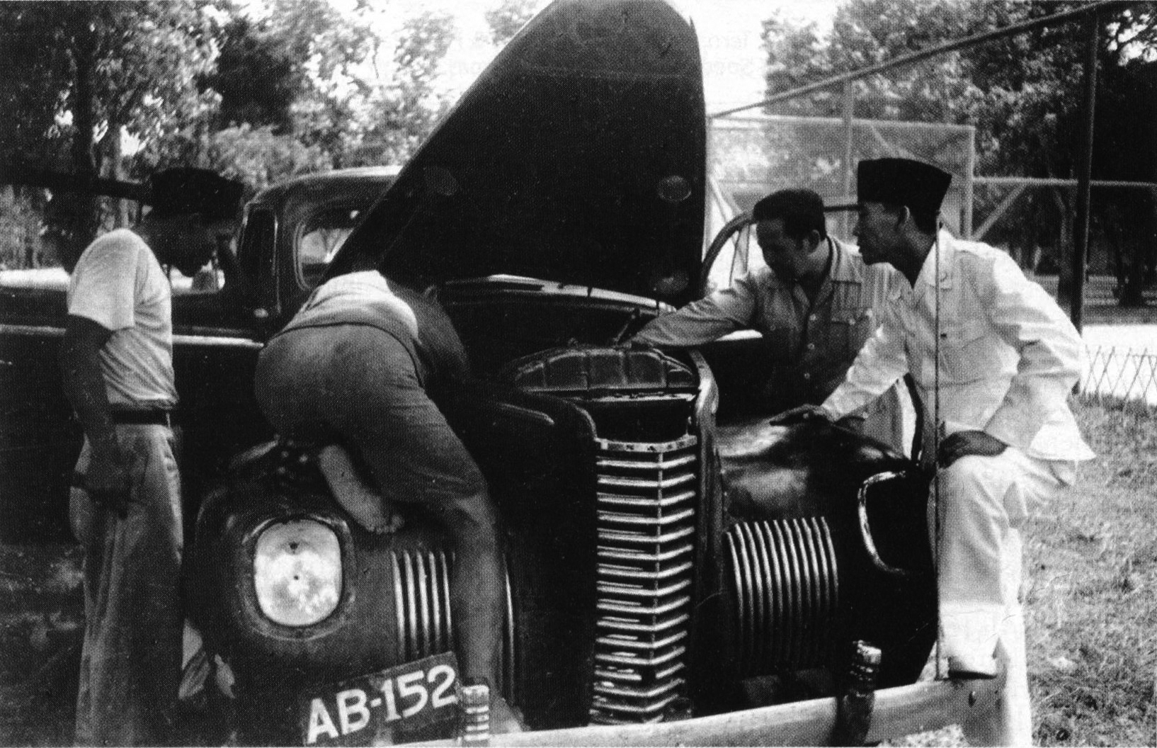 Soekarno Kaget saat Dukun Sakti Jambi Tolak Tawarannya, Tak Ingin Mobil Mewah