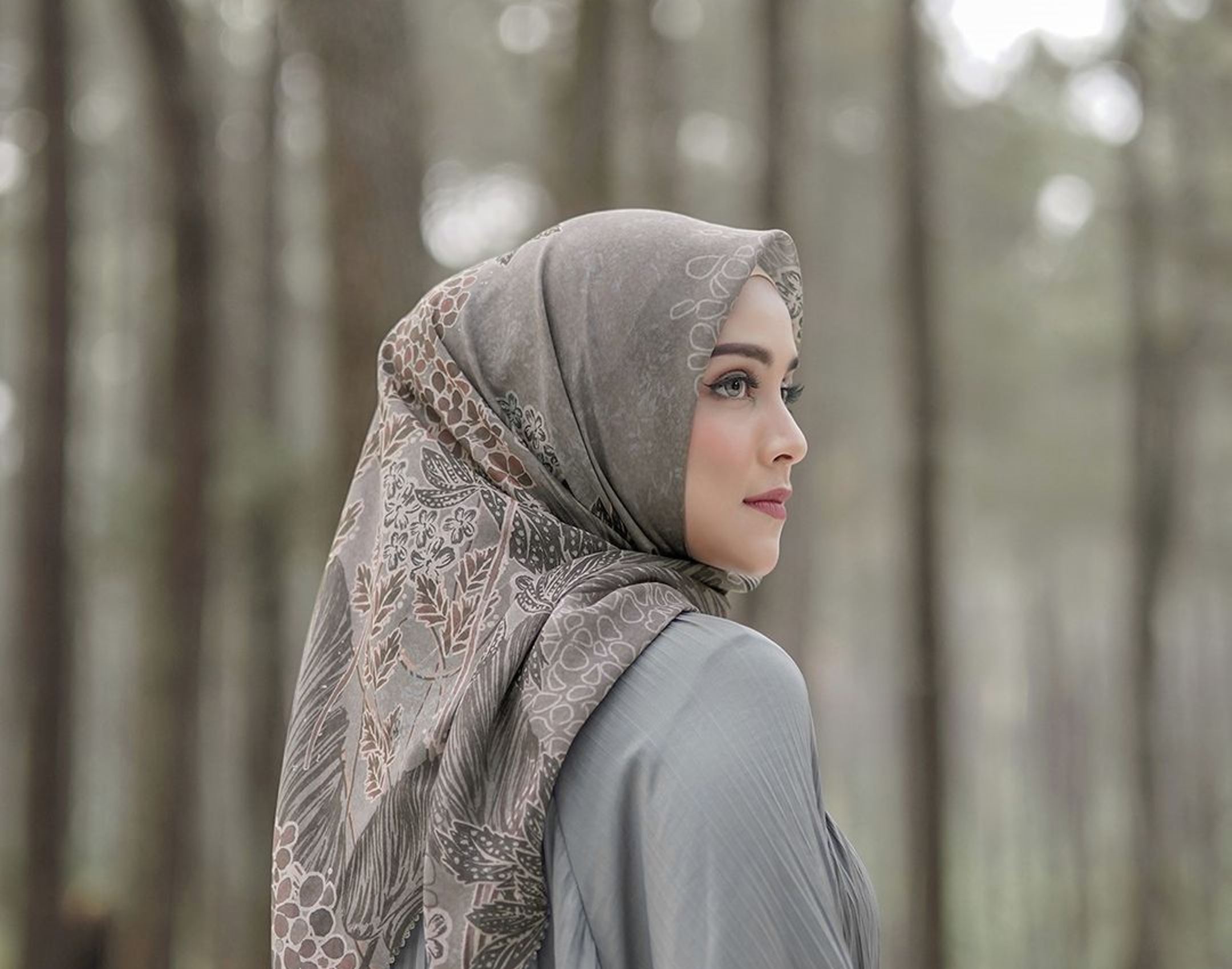 model-hijab-2021-dari-buttonscarves-arsscarf-umama-hingga-zytadelia.jpg