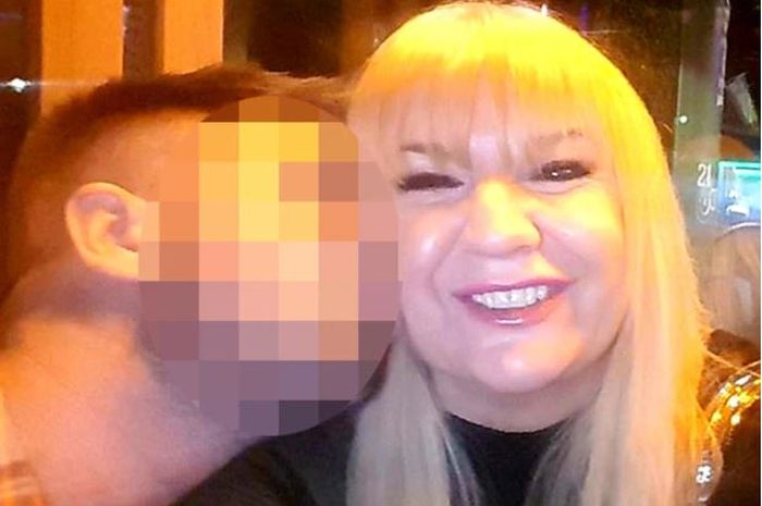 Pacaran Dengan 200 Berondong, Nenek 4 Cucu Ini Ungkap Rahasia Awet Muda